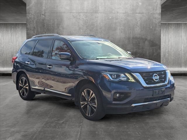 2018 Nissan Pathfinder Platinum