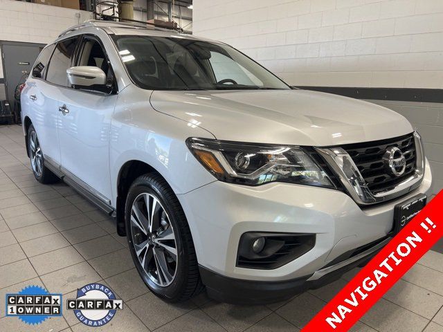 2018 Nissan Pathfinder Platinum