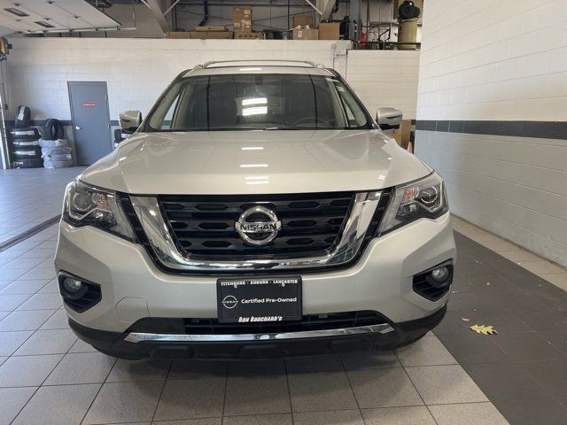 2018 Nissan Pathfinder Platinum