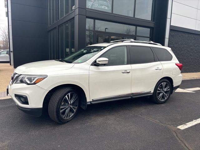 2018 Nissan Pathfinder Platinum