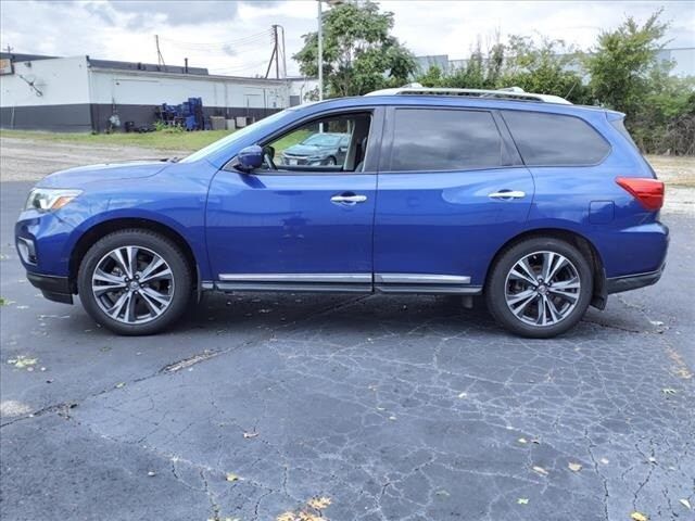 2018 Nissan Pathfinder Platinum