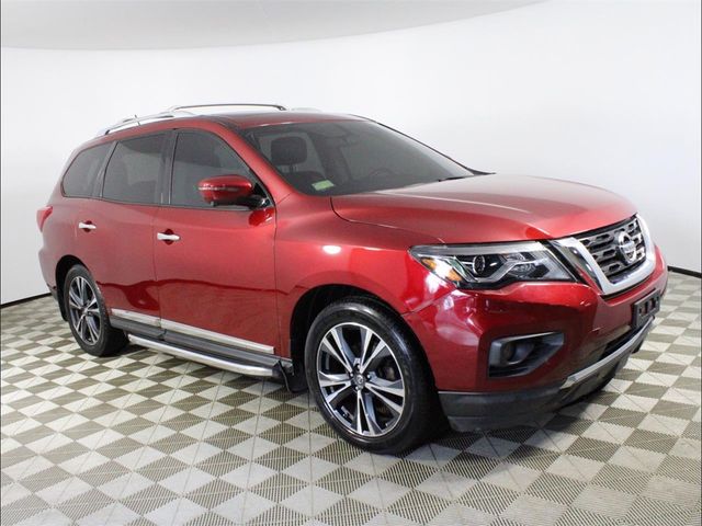 2018 Nissan Pathfinder Platinum