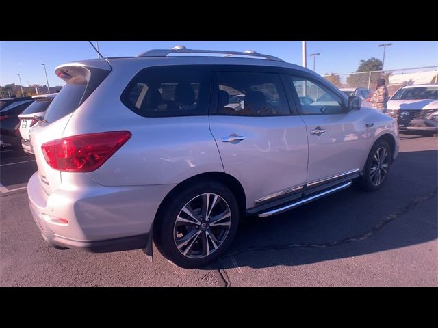 2018 Nissan Pathfinder Platinum