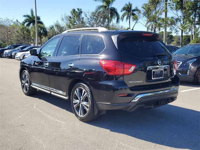 2018 Nissan Pathfinder Platinum