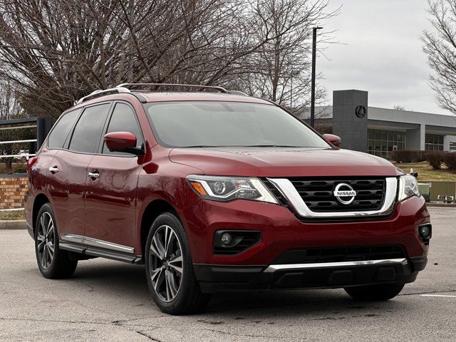 2018 Nissan Pathfinder Platinum