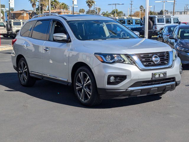 2018 Nissan Pathfinder Platinum