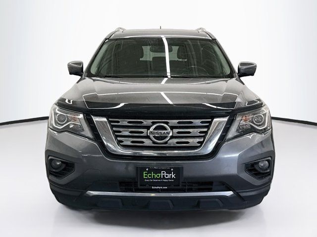 2018 Nissan Pathfinder Platinum
