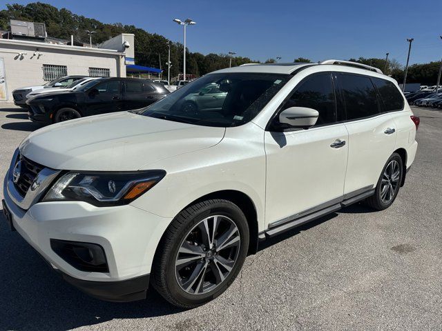 2018 Nissan Pathfinder Platinum