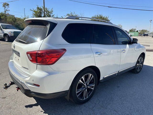 2018 Nissan Pathfinder Platinum