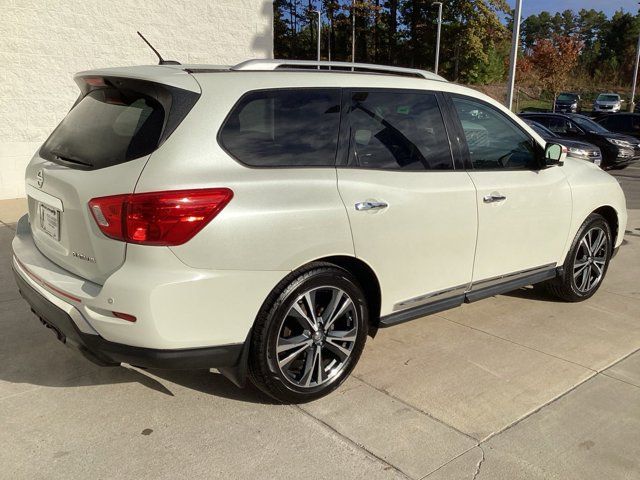 2018 Nissan Pathfinder Platinum