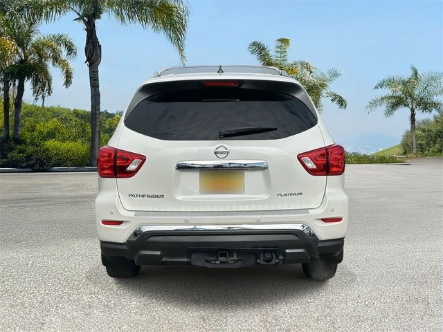 2018 Nissan Pathfinder Platinum