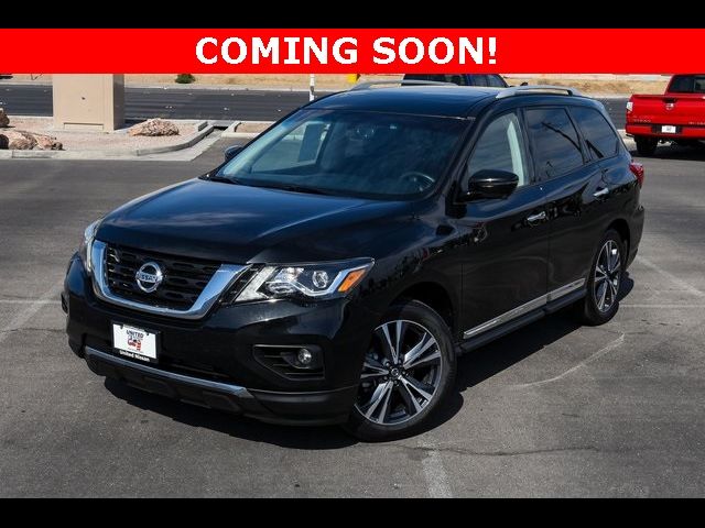2018 Nissan Pathfinder Platinum