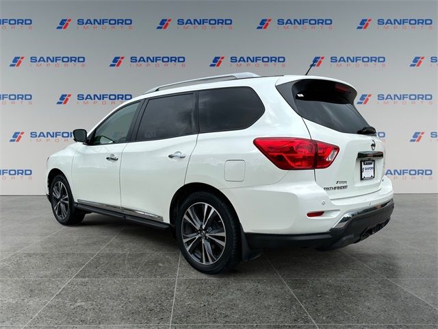 2018 Nissan Pathfinder Platinum