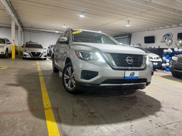 2018 Nissan Pathfinder S