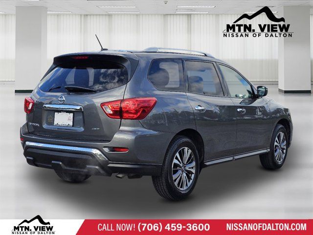 2018 Nissan Pathfinder S