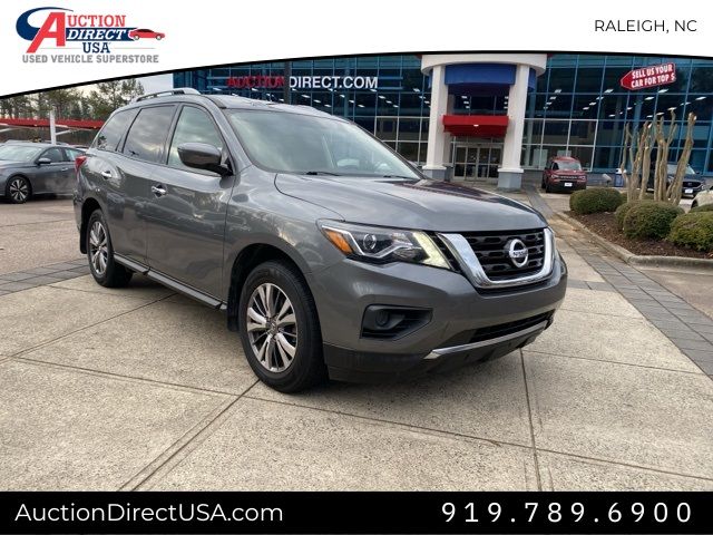 2018 Nissan Pathfinder S