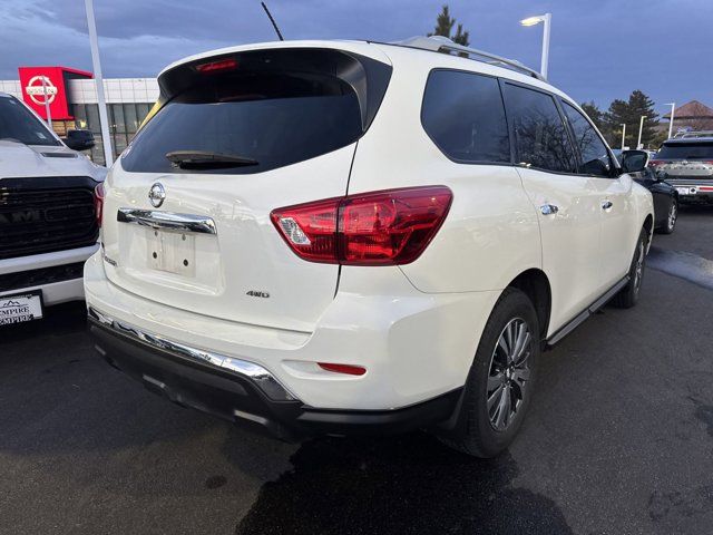 2018 Nissan Pathfinder S