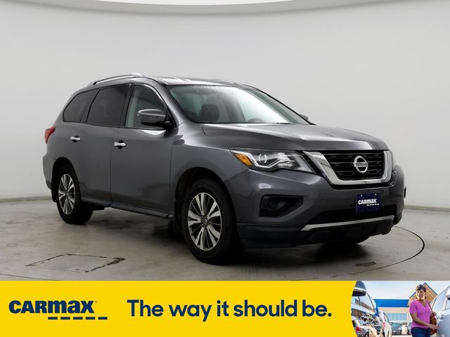 2018 Nissan Pathfinder S