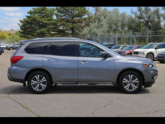 2018 Nissan Pathfinder S
