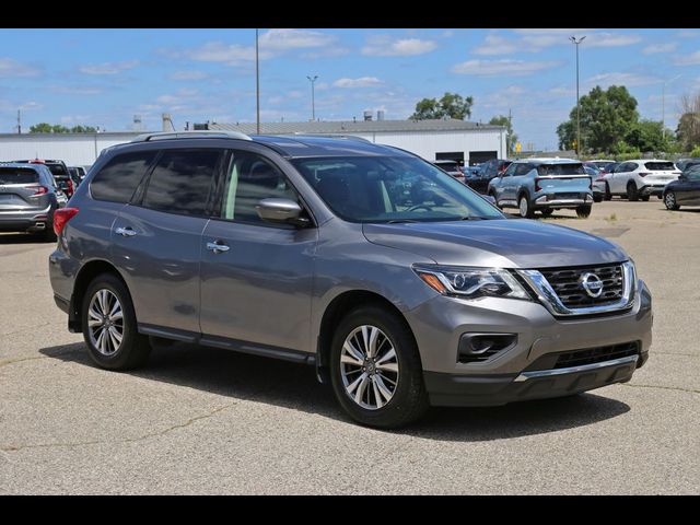 2018 Nissan Pathfinder S