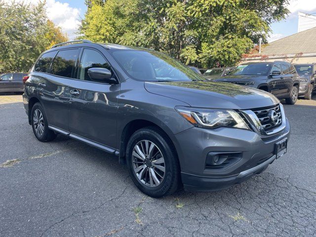 2018 Nissan Pathfinder S