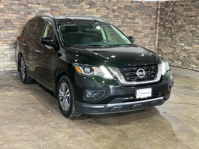 2018 Nissan Pathfinder S