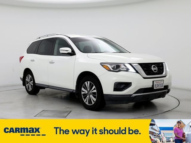 2018 Nissan Pathfinder S