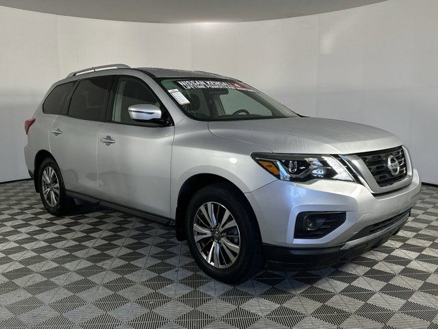 2018 Nissan Pathfinder S