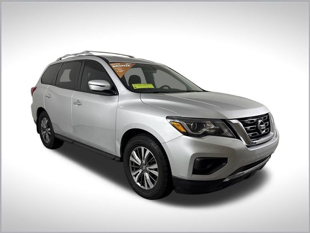 2018 Nissan Pathfinder S