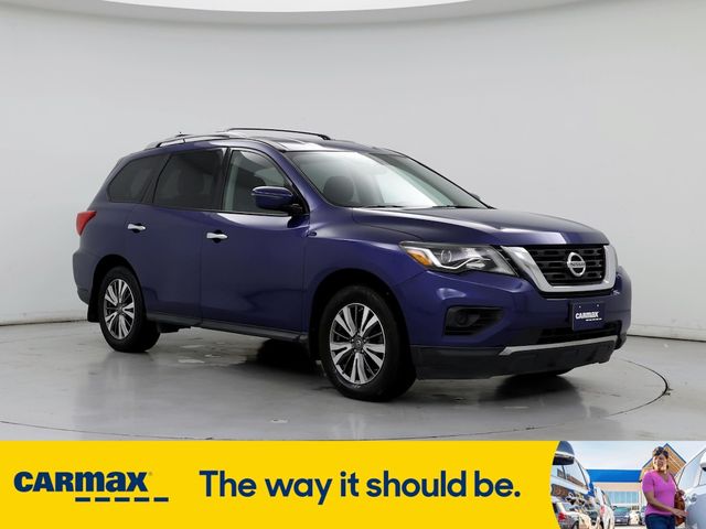 2018 Nissan Pathfinder S