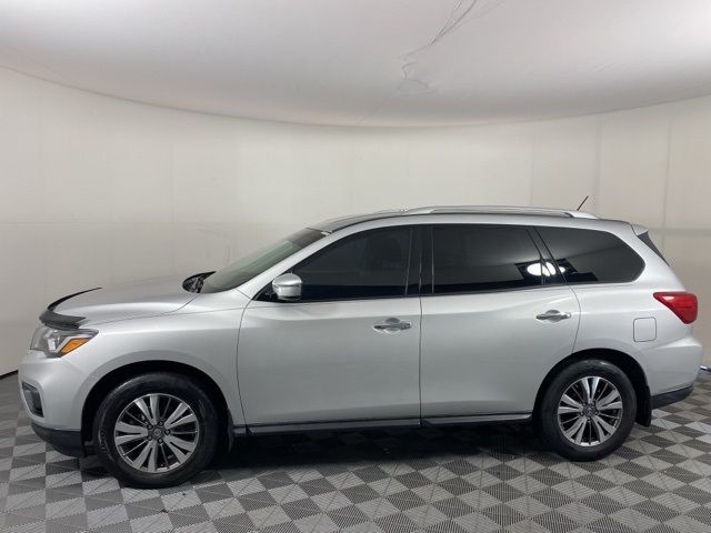 2018 Nissan Pathfinder S