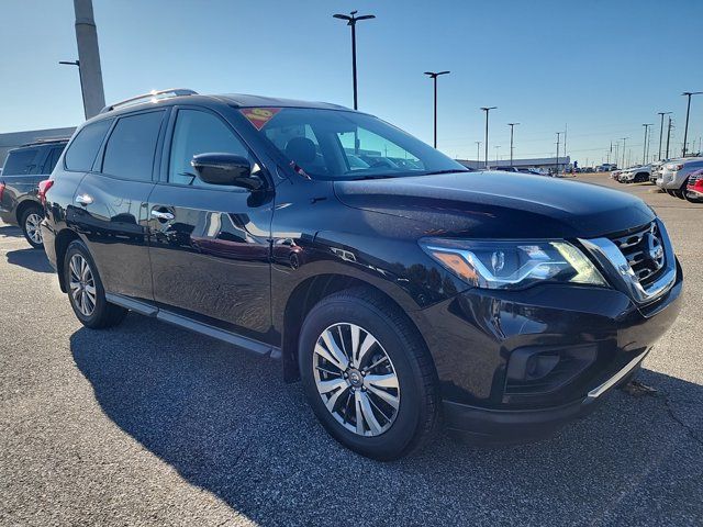 2018 Nissan Pathfinder S