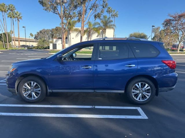 2018 Nissan Pathfinder S