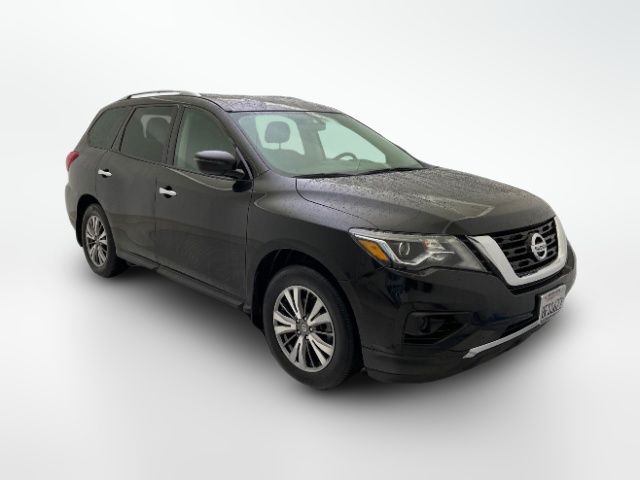 2018 Nissan Pathfinder S