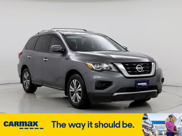 2018 Nissan Pathfinder S