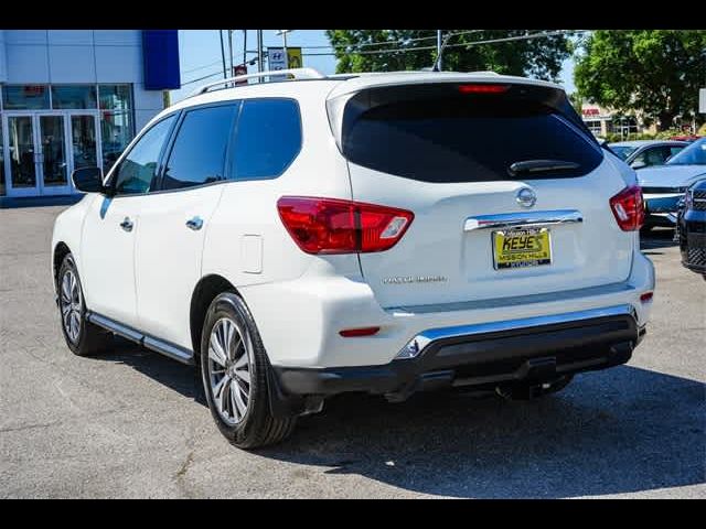 2018 Nissan Pathfinder S