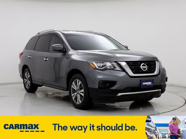 2018 Nissan Pathfinder S