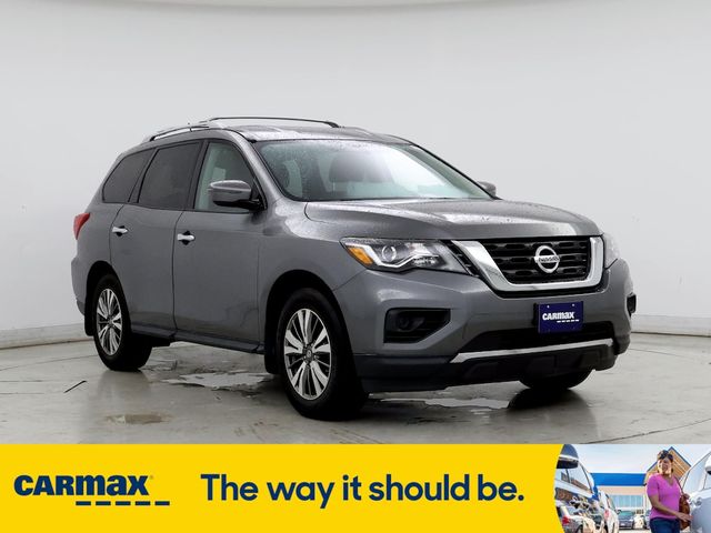 2018 Nissan Pathfinder S