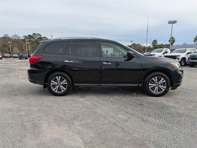 2018 Nissan Pathfinder S