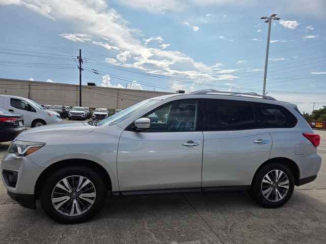 2018 Nissan Pathfinder SL