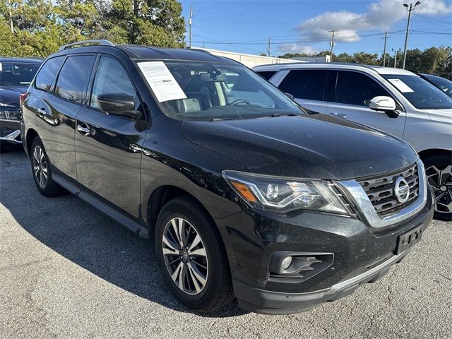 2018 Nissan Pathfinder SL