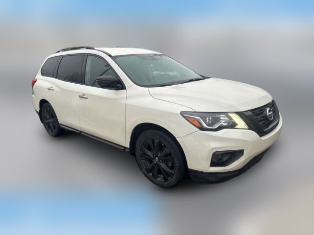 2018 Nissan Pathfinder SL