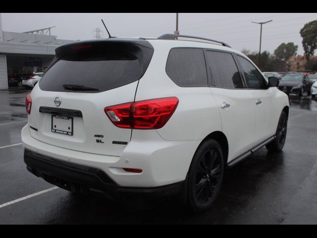 2018 Nissan Pathfinder SL