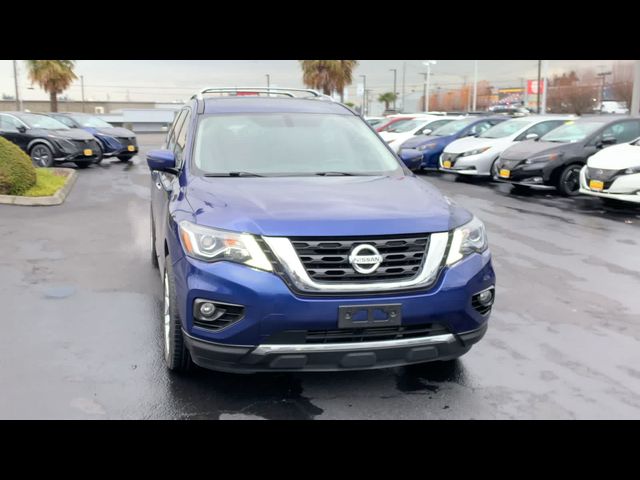 2018 Nissan Pathfinder SL