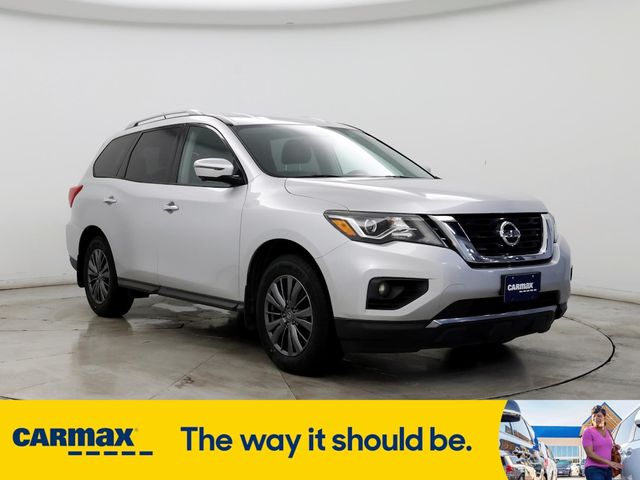 2018 Nissan Pathfinder SL