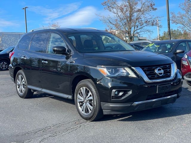 2018 Nissan Pathfinder SL