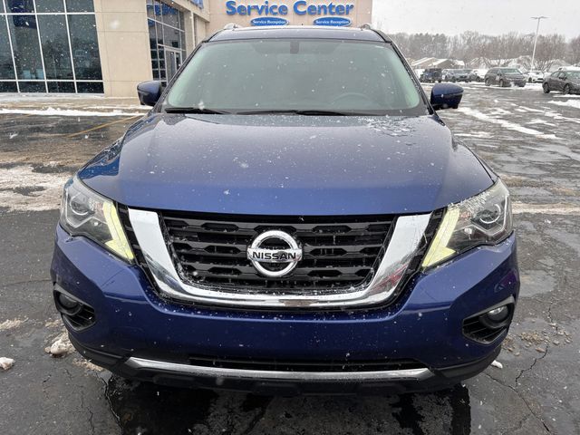 2018 Nissan Pathfinder SL