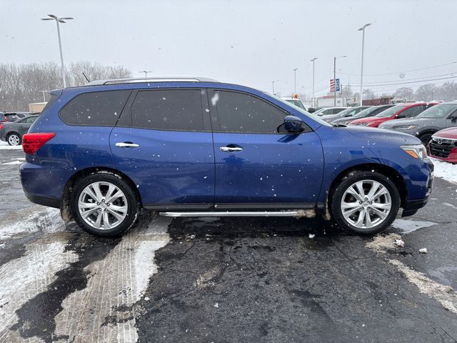 2018 Nissan Pathfinder SL