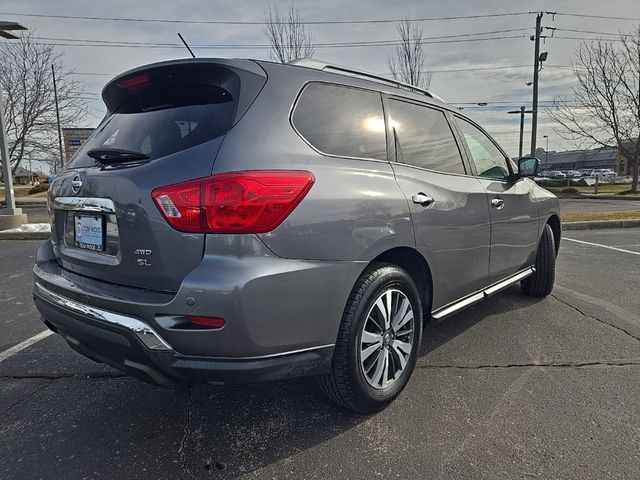 2018 Nissan Pathfinder SL