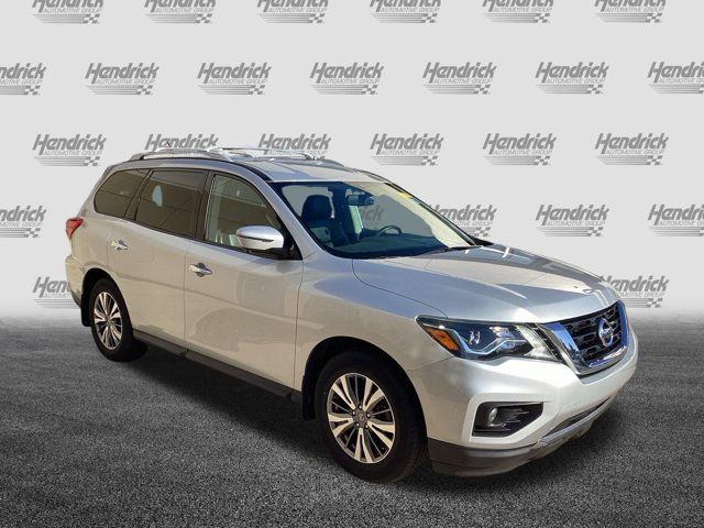 2018 Nissan Pathfinder SL